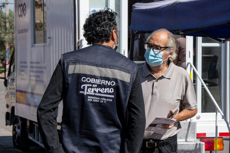 GOBIERNO EN TERRENO LLEGÓ A COMUNA DE PIRQUE CON TRÁMITES Y ACCESO BENEFICIOS SOCIALES