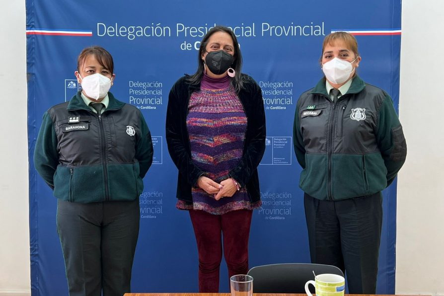 Delegada provincial se reunió con alcaidesa del Centro de Detención Preventiva de Puente Alto