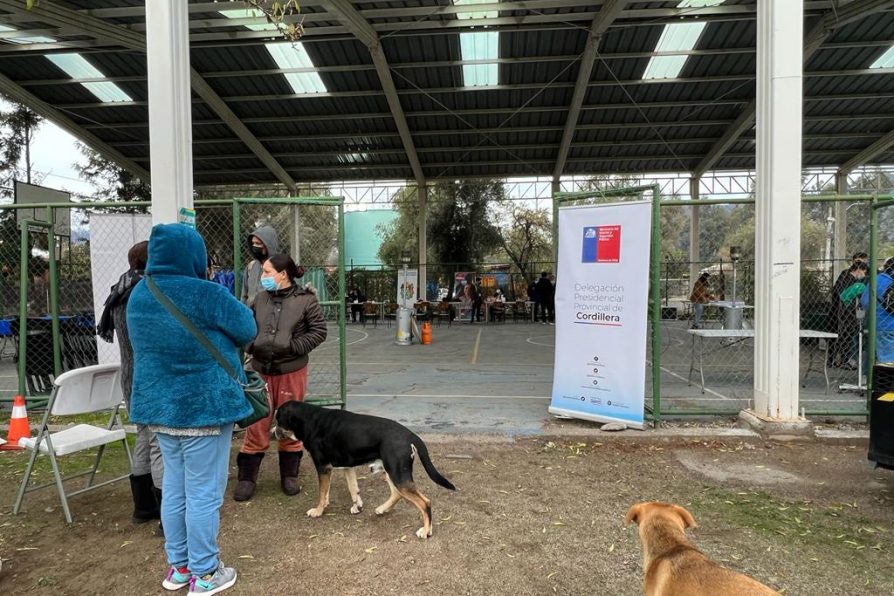 GOBIERNO EN TERRENO VISITÓ EL VILLORIO EL OLIVAR EN PIRQUE