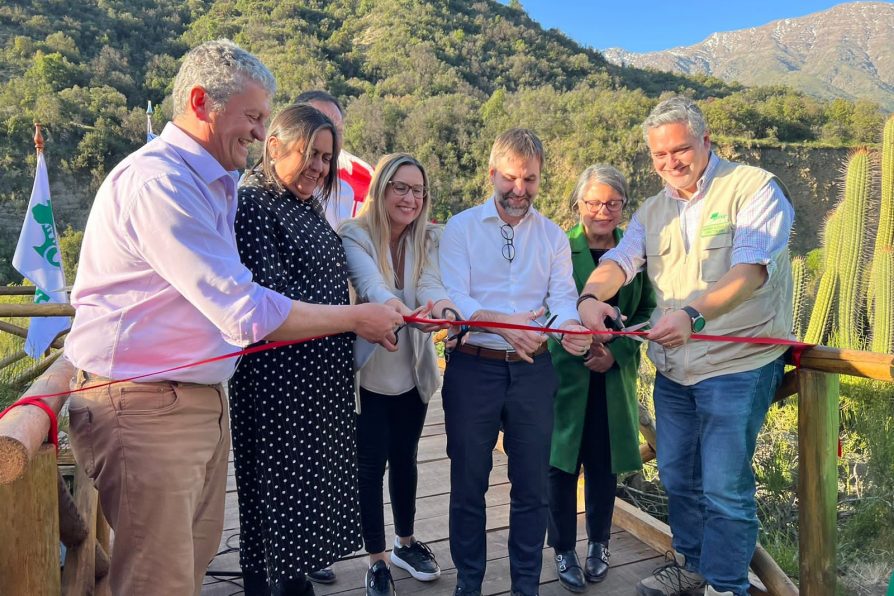 FUE INAUGURADA EXTENSIÓN DE SENDERO INCLUSIVO EN PARQUE NACIONAL RÍO CLARILLO