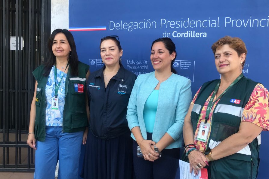 <strong>JUNTO A AUTORIDADES REGIONALES DELEGADA PRESIDENCIAL, ALEJANDRA CORTÉS, IMPULSA CAMPAÑA “EVITEMOS LA INFLUENZA AVIAR” EN LA PROVINCIA CORDILLERA</strong>