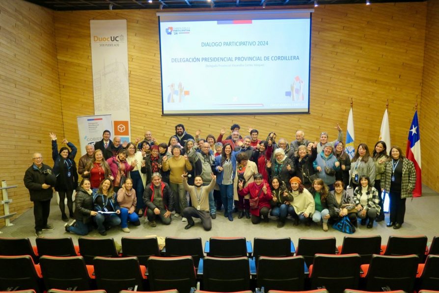 Delegada Alejandra Cortés encabeza Diálogo Participativo 2024 Provincia Cordillera