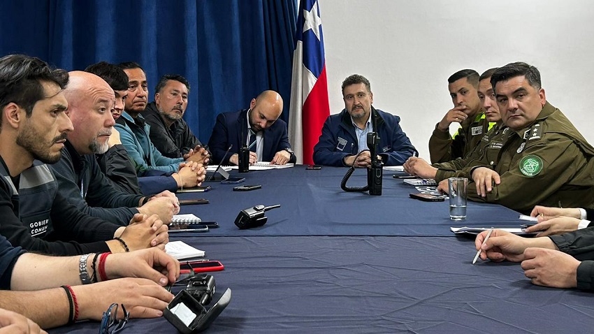 Delegado Presidencial Provincial de Cordillera encabezó Mesa Jurídica de Incendios Forestales Provocados