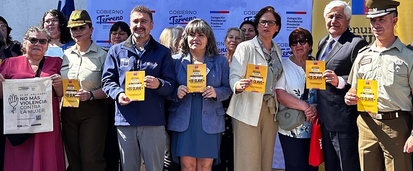 Subsecretaría de Prevención del Delito llama a denunciar violencia contra las mujeres en actividad con autoridades en Puente Alto