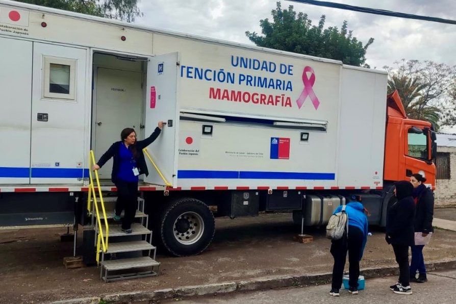 Más de 70 vecinos participaron en Plaza Ciudadana realizada en la población Los Andes de Puente Alto